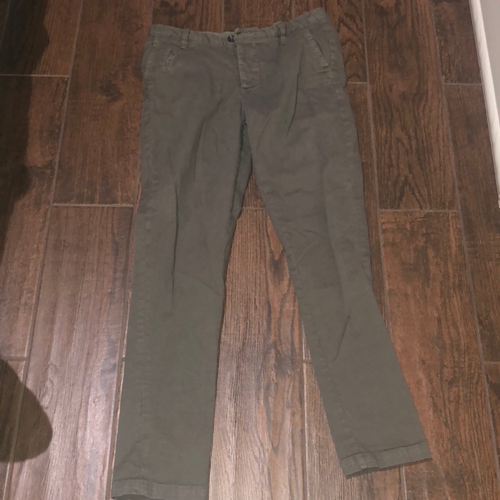 Alcott Chinos